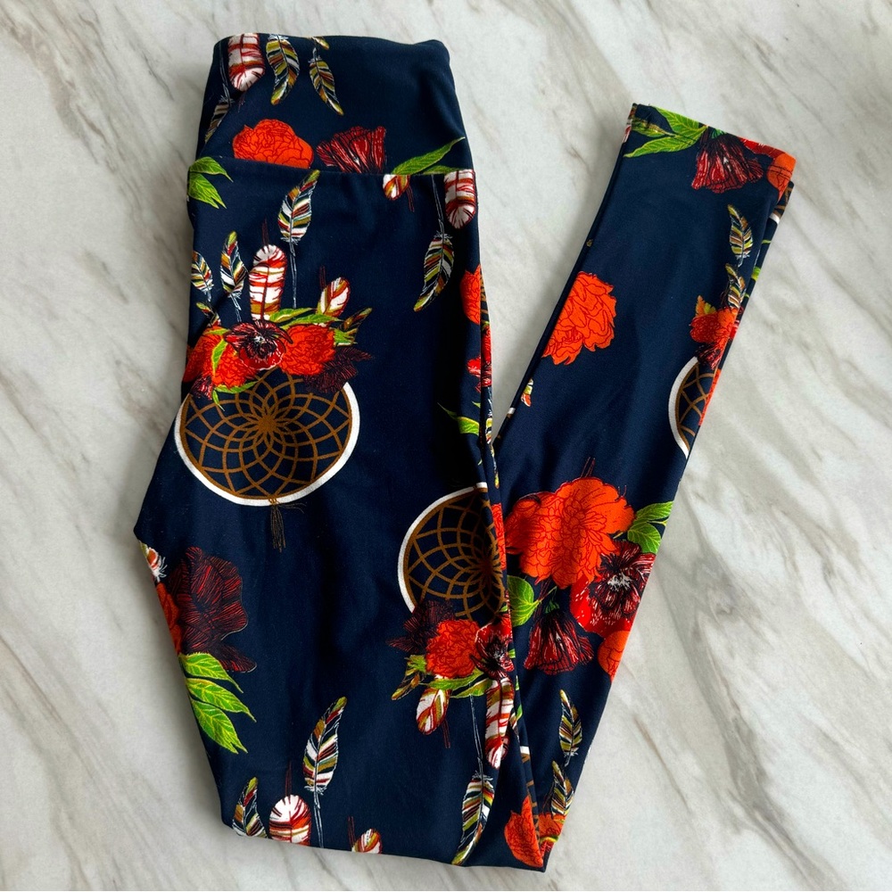 RARE NEW Lu Laroe Dream Catcher Floral & Feather Leggings